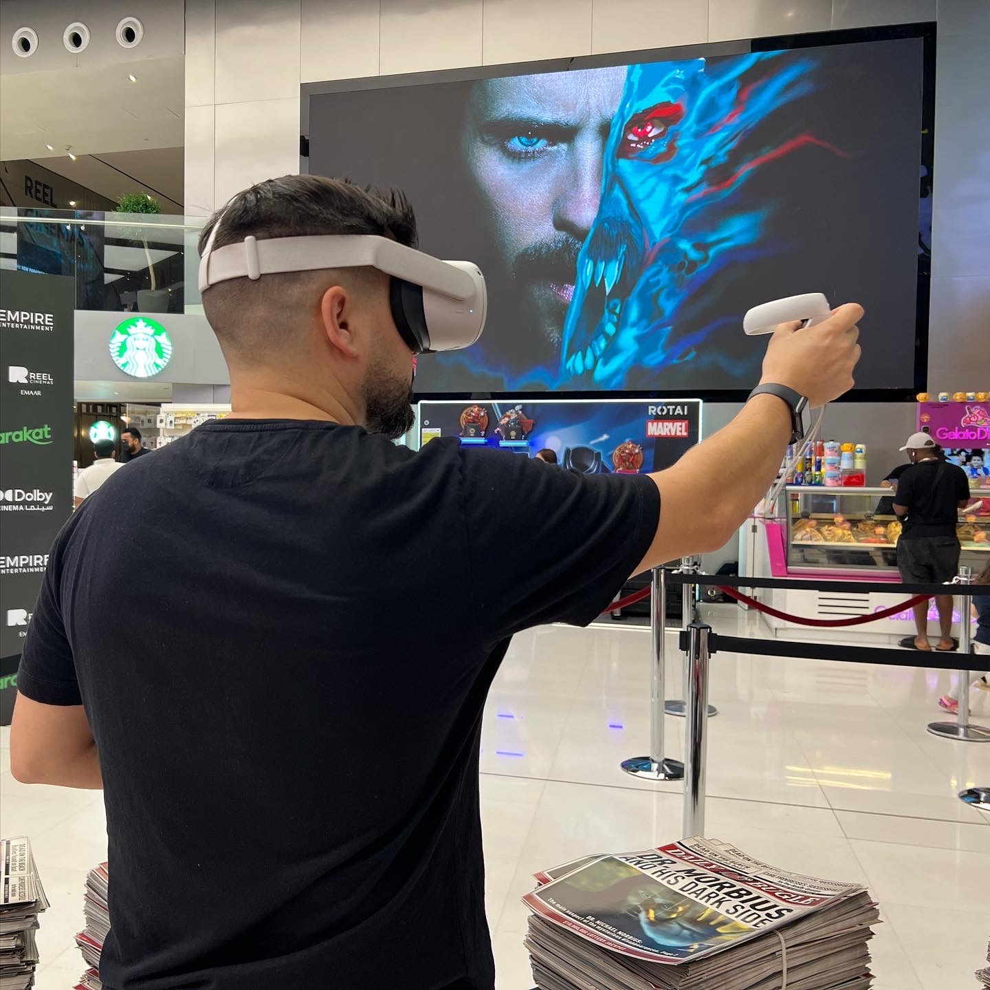 Hize digital graffiti gesture in a VR art environment